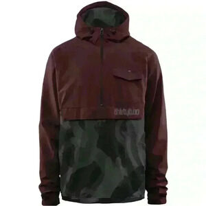 Thirty Two-"4TS REVERT HOODED PULLOVER"
Maroon With Gray Camo Men's Medium EUC!